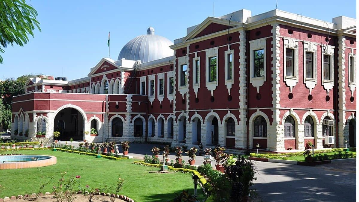 Jharkhand HC stays cancellation of appointments (Image Credit: Wikimedia Commons)