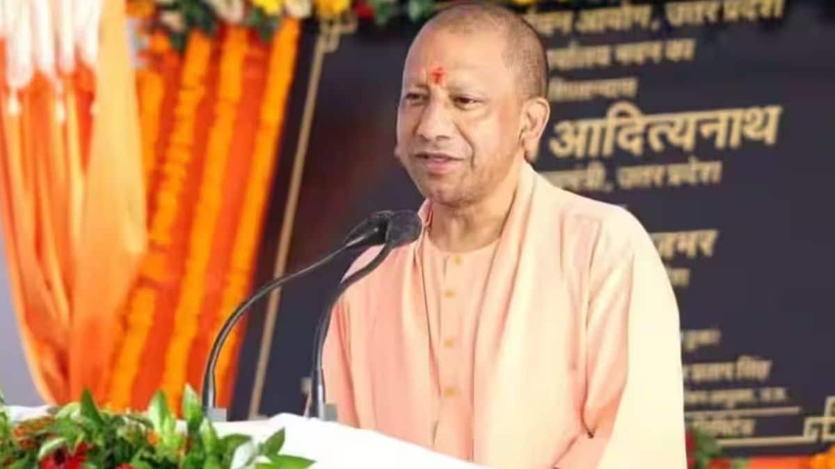 यह फैसला सीएम योगी आदित्यनाथ की अध्यक्षता में हुई कैबिनेट बैठक में लिया गया। (इमेज-एक्स/@myogiadityanath)