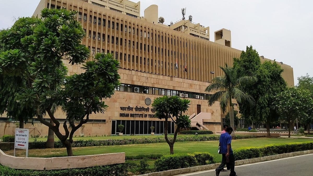 IIT Delhi appoints new physics dept head, deans (Image Credit: Wikimedia Commons)