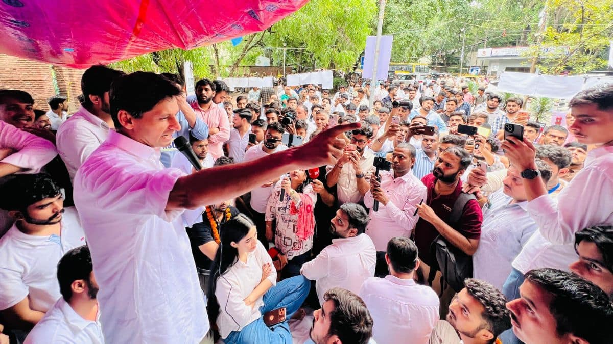 DU Protest: Congress MP Deepender Hooda extends support to students. (Image: X/ Deepender Singh Hooda)