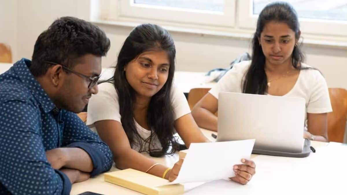उम्मीदवार अपने रजिस्ट्रेशन नंबर और पासवर्ड या जन्म तिथि की मदद से हॉल टिकट डाउनलोड कर सकते हैं। (प्रतीकात्मक-पिक्सल)