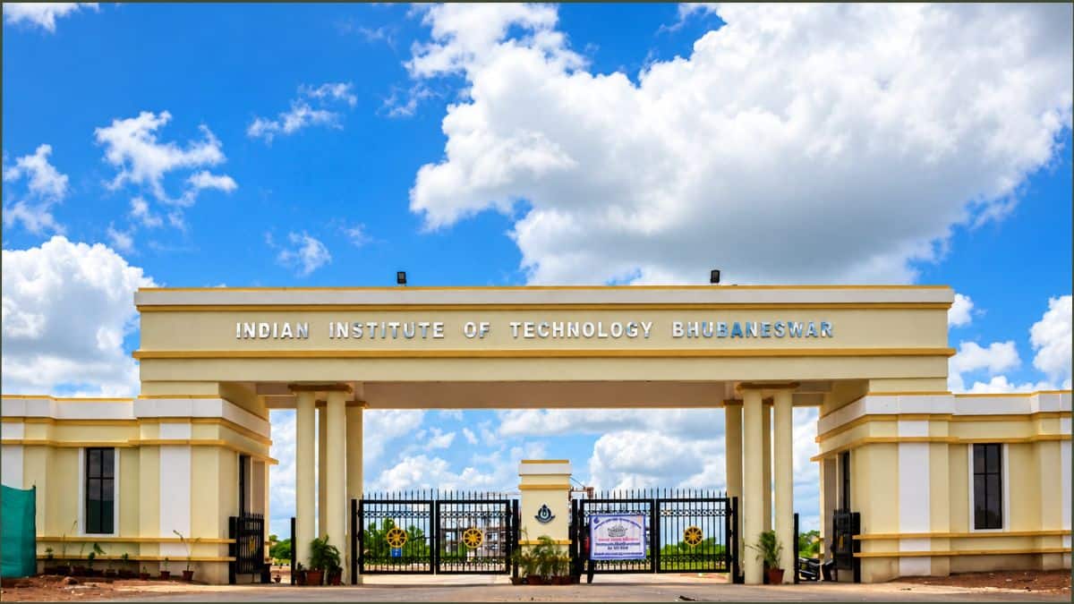IIT Bhubaneswar and IIT ISM Dhanbad sign five-year MoU for joint research (Image: Wikimedia Commons, AI-enhanced)