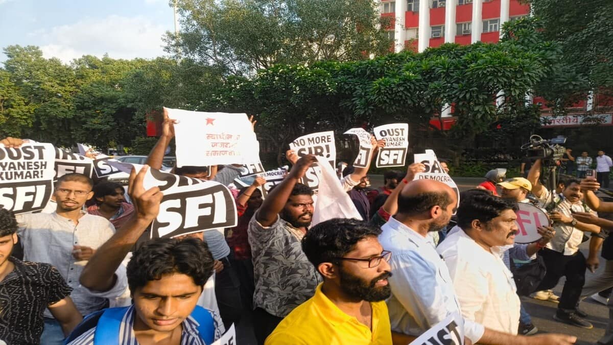 Students who were protesting to defence democratic rights and demand accountability were met with violence, intimidation and arbitrary arrests, SFI said in a statement. (Image source: Careers360 file photo)