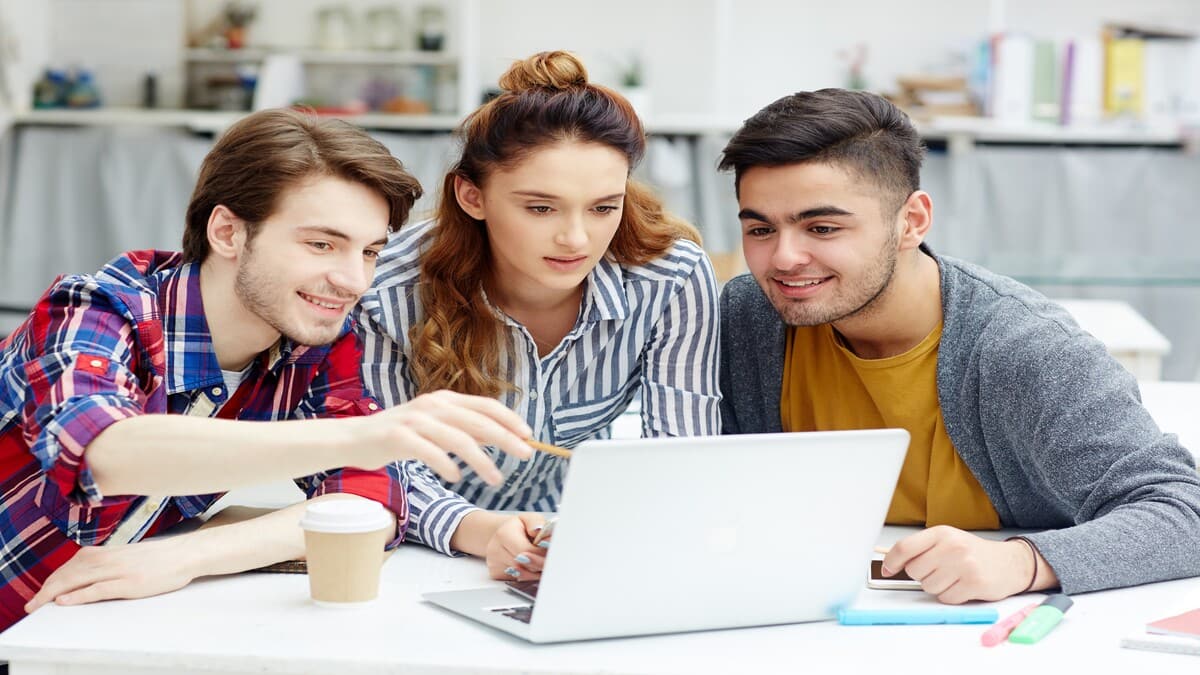 The task force will conduct a comprehensive study of the state's recruitment examination system and suggest necessary reforms. (Representational image: Magnific)