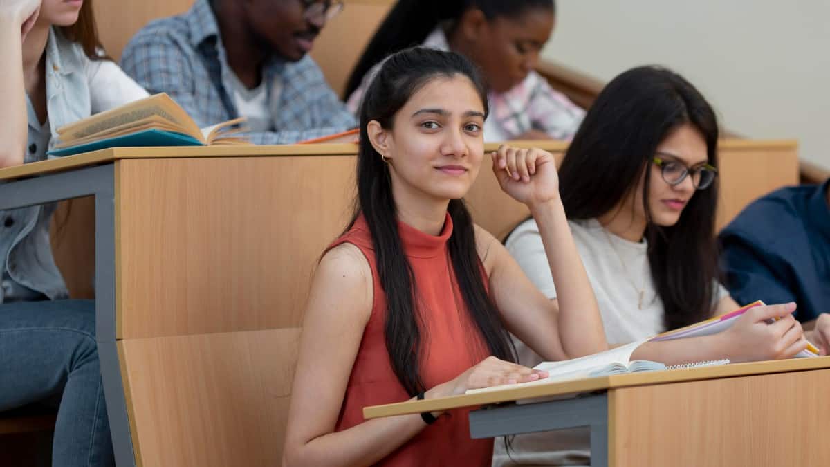 NEET UG counselling 2026 round 2 seat allotment result out for MBBS, BDS and B.Sc. Nursing admission (Representational Image: Magnific)