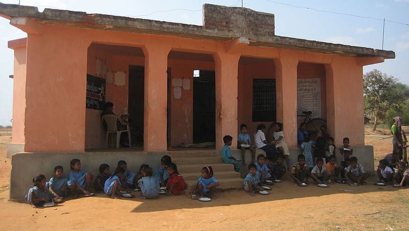 800px-Orissa_school%20(1)_jSvDuWO