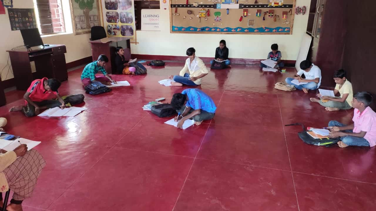 Vaatara%20shaale-neighbourhood-school-karnataka