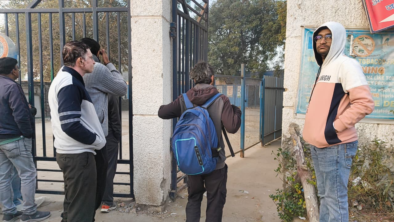 CAT 2025 slot 1 exam begins; analysis, answer key with solutions soon. 