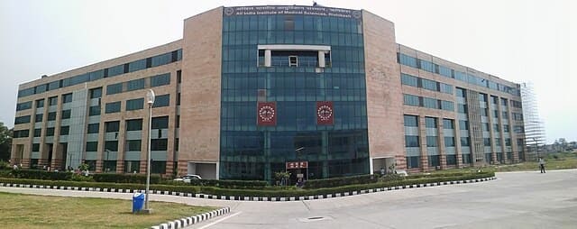 NEET cut-off 2025 for MBBS admission in AIIMS colleges. 