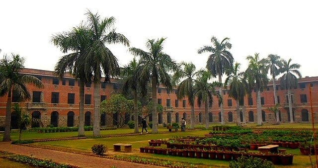 nirf-ranking-2025-miranda-house-in-top-2-college-category-featured-image