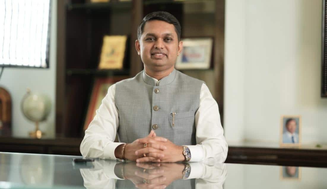 D:\desktop\Bhaskar Reddy\6.CEO-S.V.Rajiv Gowda Sir.JPG
