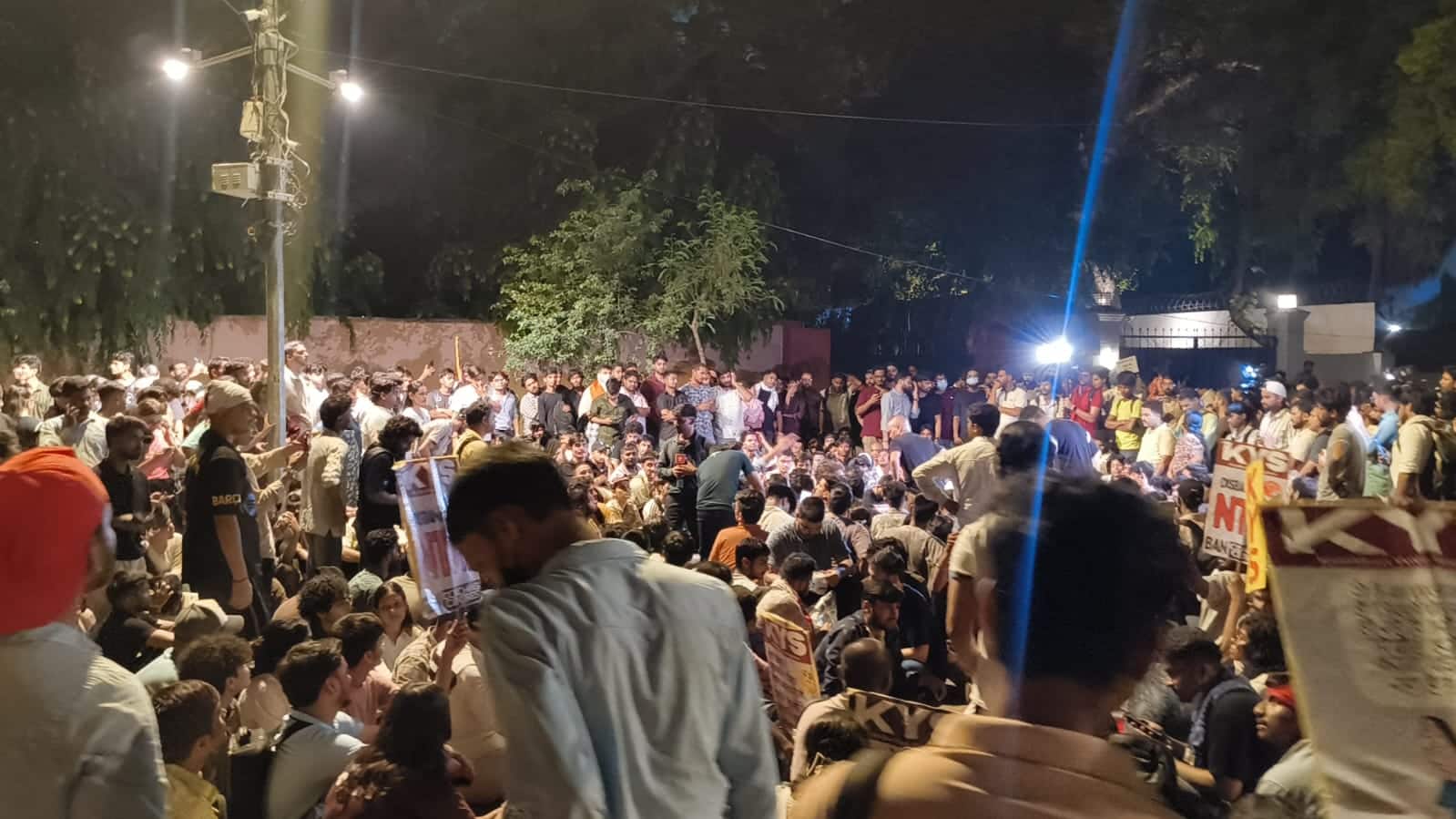 cjp-protest-again-dipke-ranka-education-minister-resignation-featured-image