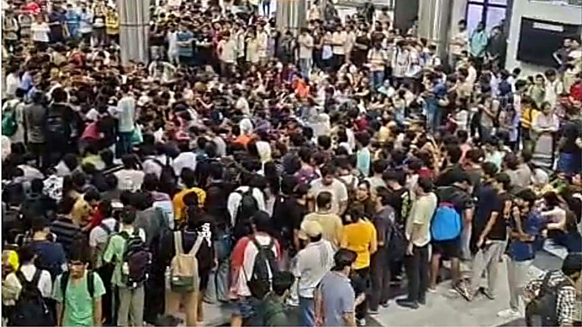 iit-delhi-student-protest-suicide-featured-image-enhanced