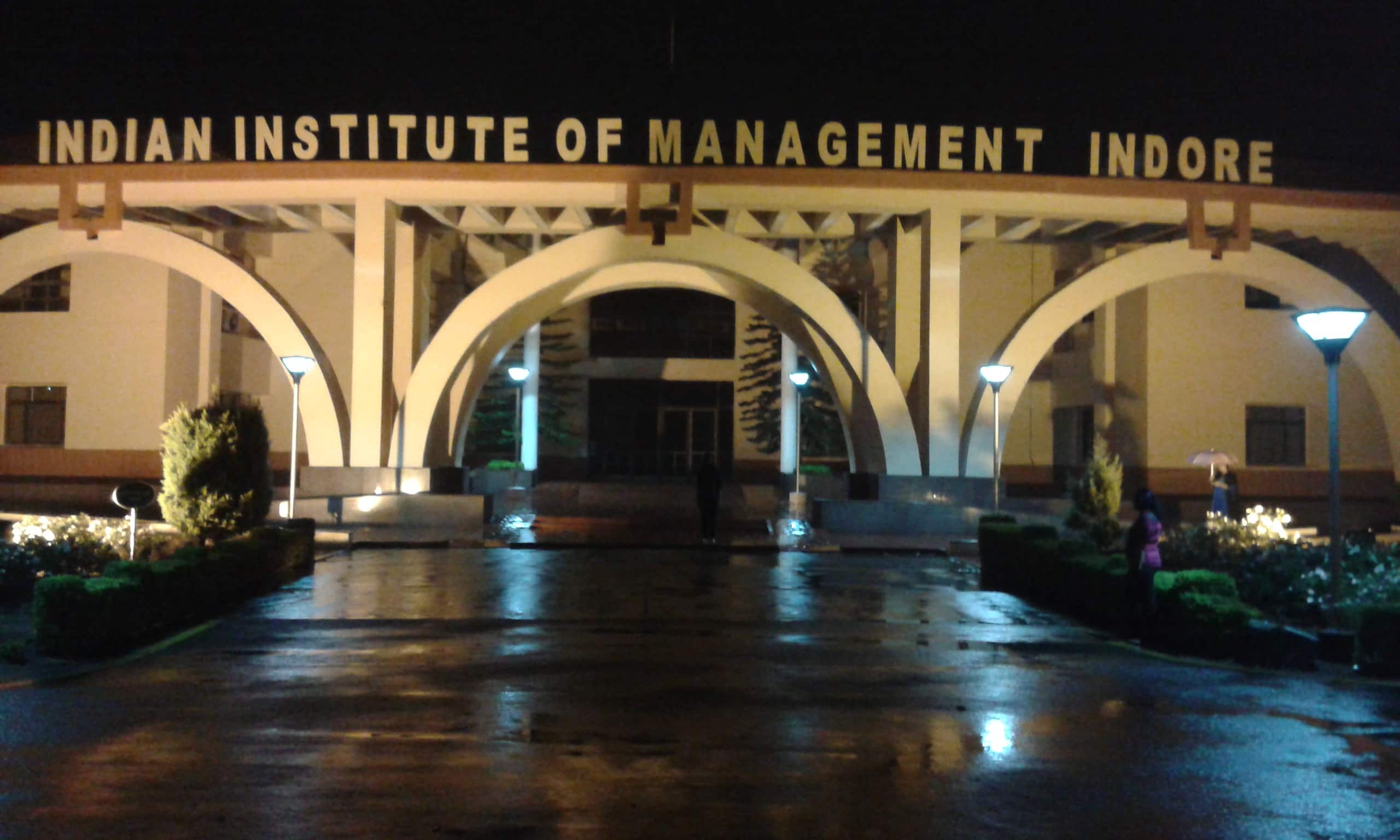 Integrated programme in management at iim indore fees admission