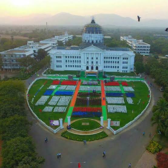 Lakshya 2K17 - Lakireddy Balireddy college of Engineering