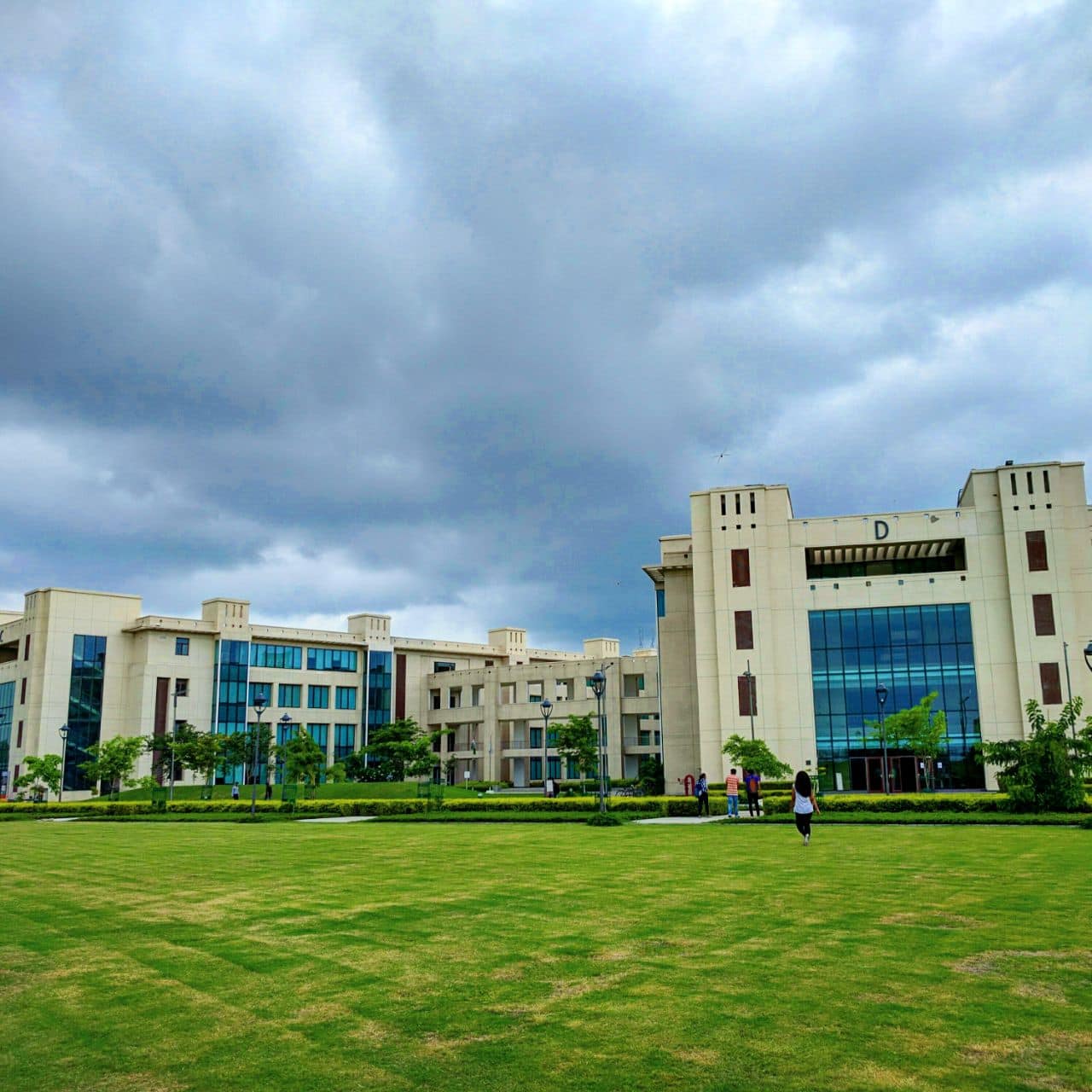 Shiv Nadar University (SNU) Greater Noida Genuine Reviews on Placements ...