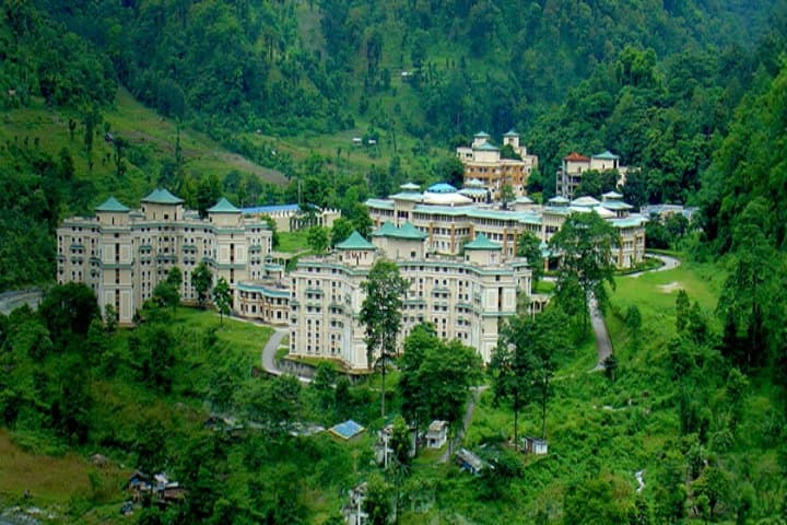 Sikkim Manipal University, Gangtok: Admission, Fees, Courses ...