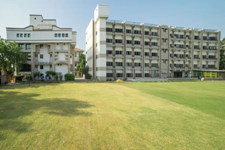 Top BCA Colleges in Ahmedabad 2022 – Courses, Fees, Admission, Rank