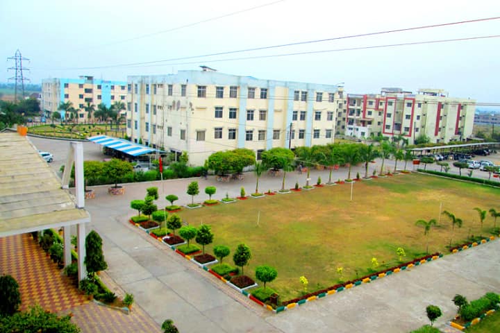 M.B.A Colleges in Bhopal – Courses, Fees, Reviews, Location, Ownership