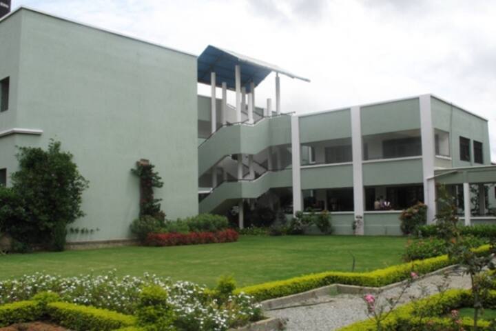 XIME Bangalore: Admission, Fees, Courses, Placements, Cutoff, Ranking