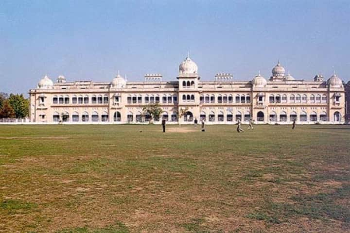 Lucknow University: Admission, Fees, Courses, Placements, Cutoff, Ranking