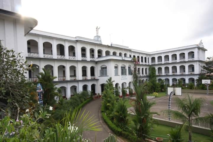 Sacred Heart College, Kochi: Admission, Fees, Courses, Placements