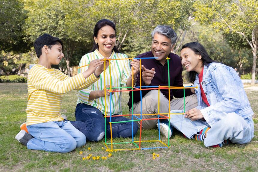 Boundaries for young adults, Parent-child relationship, child and parent relationship, child and parent relationship, teenage, areas where boundary-setting is essential, childhood, adulthood, teenagers