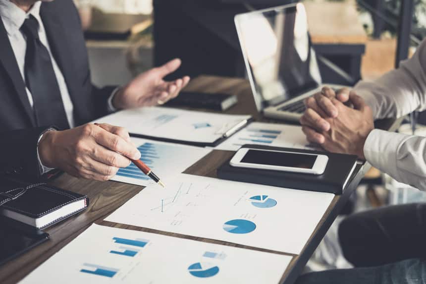 what is investment banking, investment banking roles, types of investment banking, investment banking skills, skills required for investment banking