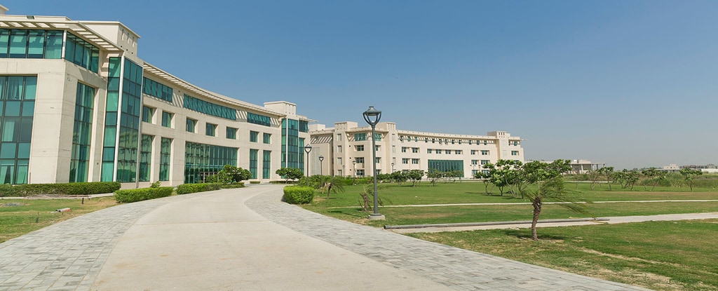 Shiv Nadar University (SNU) Greater Noida: Admission, Fees, Courses ...