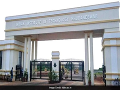 IIT Bhubaneswar Conducts Hybrid Classes; 40% Students Attend Offline