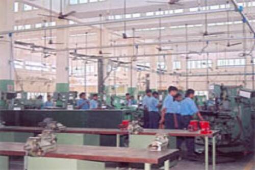 Indo German Tool Room Indore Admission 2021 Courses Fee Cutoff Ranking Placements Scholarship Iit indore recruitment 2021 free job alert for vacancies in mar 2021. indo german tool room indore