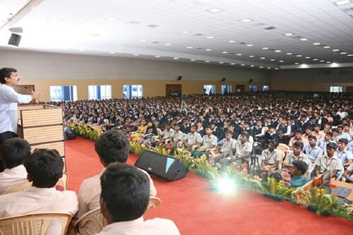 Kalaignar Karunanidhi Institute Of Technology Coimbatore Admission 2021 Courses Fee Cutoff Ranking Placements Scholarship Set in a calm and congenial locale, the college stands nestled in a. kalaignar karunanidhi institute of