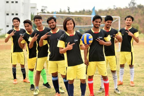 Rabindranath Tagore University Raisen Admission 2021 Courses Fee Cutoff Ranking Placements Scholarship Get updated and detailed info about rabindranath tagore medical college udaipur 2020 like admission, course, fee, schedule, counselling, etc. rabindranath tagore university raisen