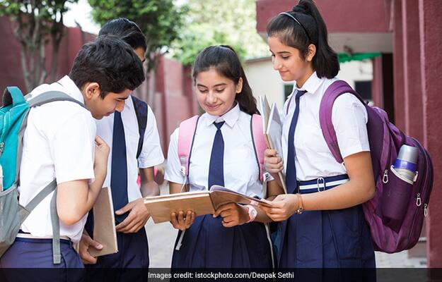 CBSE Introduces 'Applied Mathematics' For Class 11. All You Need To Know CBSE Introduces 'Applied Mathematics' For Class 11. All You Need To Know