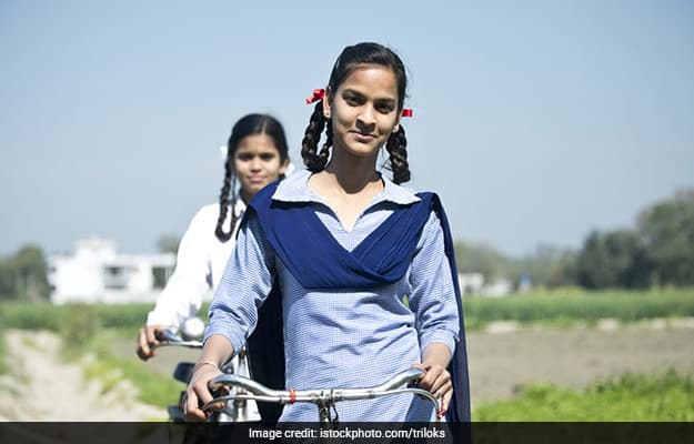CBSE Extends Application Submission Deadline For Single Girl Child Scholarships CBSE Extends Application Submission Deadline For Single Girl Child Scholarships