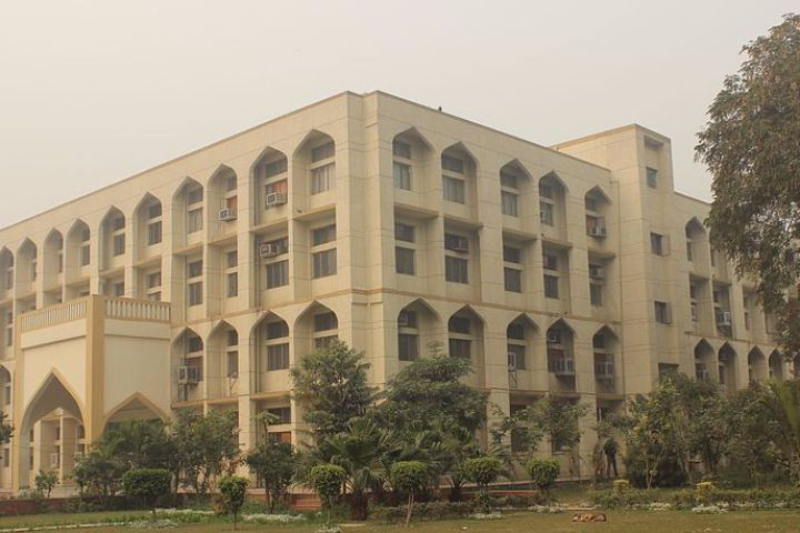 Jamia Millia Islamia - A Central University