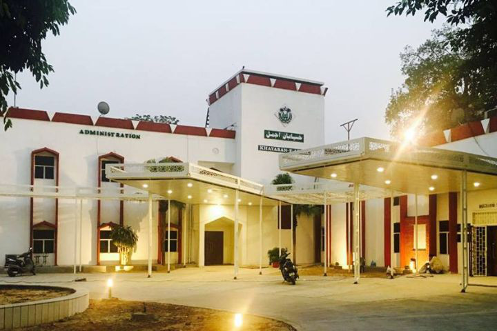 Jamia Millia Islamia loses 11 staff members; some due to COVID-19