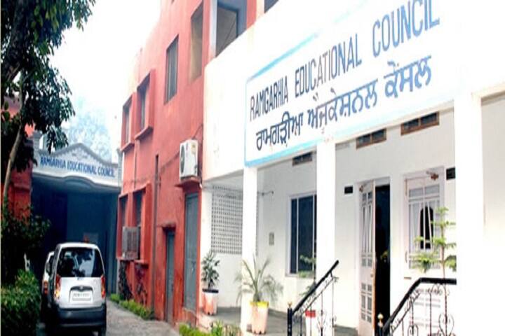 Ramgarhia Polytechnic College Phagwara: Admission 2021 Courses Fee Ramgarhia Polytechnic College Phagwara: Admission 2021 Courses Fee
