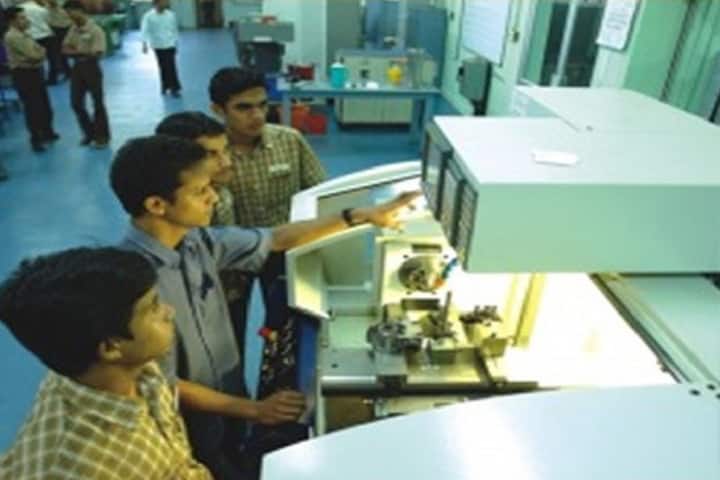 Keltron Toolroom Research and Training Centre Aroor: Admission Fees
