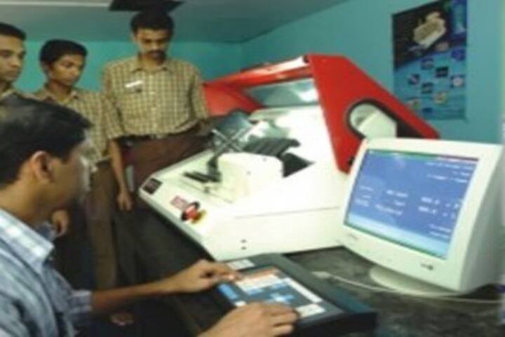 Keltron Toolroom Research and Training Centre Aroor: Admission Fees