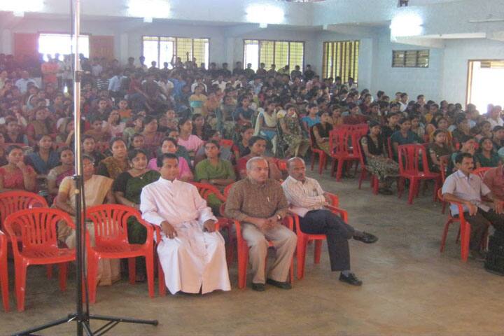 St Aloysius College Thrissur: Admission Fees Courses Placements St Aloysius College Thrissur: Admission Fees Courses Placements