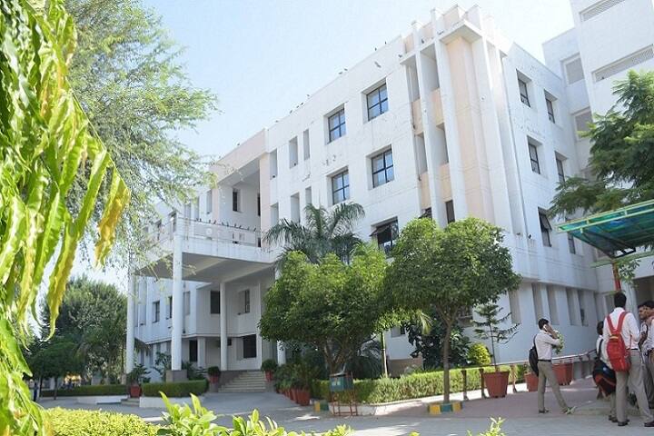 Swami Keshvanand Institute of Technology, Management and Gramothan ...