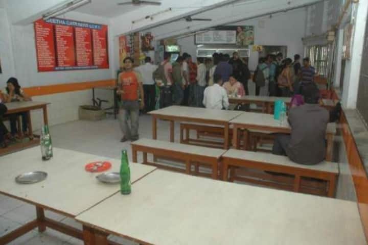 cafeteria