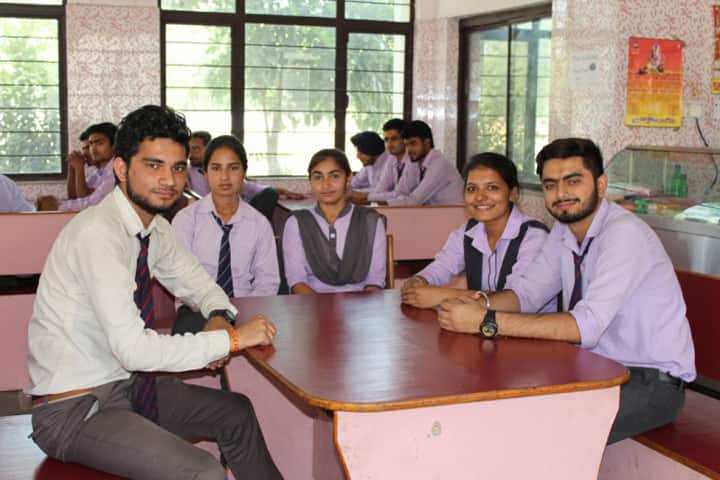 cafeteria