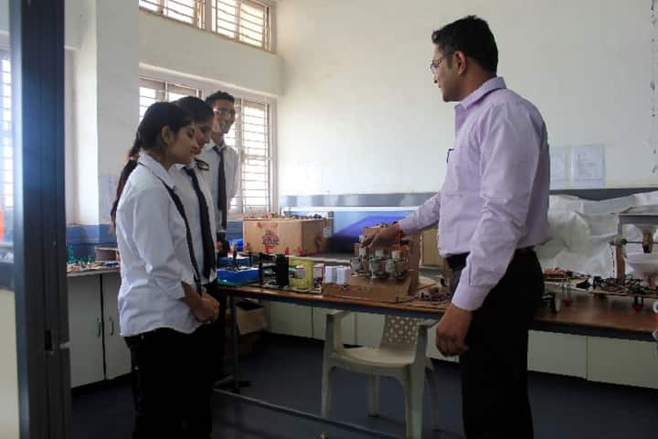 Amrutvahini College of Engineering (AVCOE) Ahmednagar: Admission, Fees ...