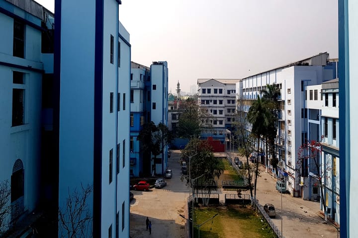 Calcutta National Medical College Kolkata Admission 2021 Courses Fee Cutoff Ranking Placements Scholarship This hospital is the reason that i am still alive and fighting for my life. calcutta national medical college
