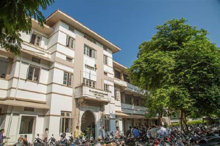 Sir LA Shah Law College, Ahmedabad: Admission 2021, Courses, Fee, Cutoff, Ranking, Placements & Scholarship