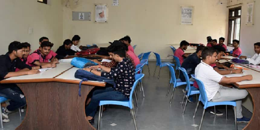 MP higher education department has instructed universities to hold exams in May-June