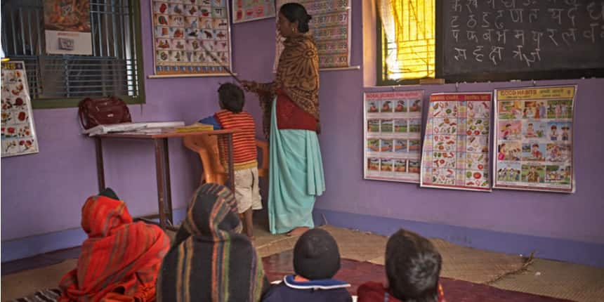 State Election Commission Uttar Pradesh will start last phase of panchayat election tomorrow (source: Shutterstock)