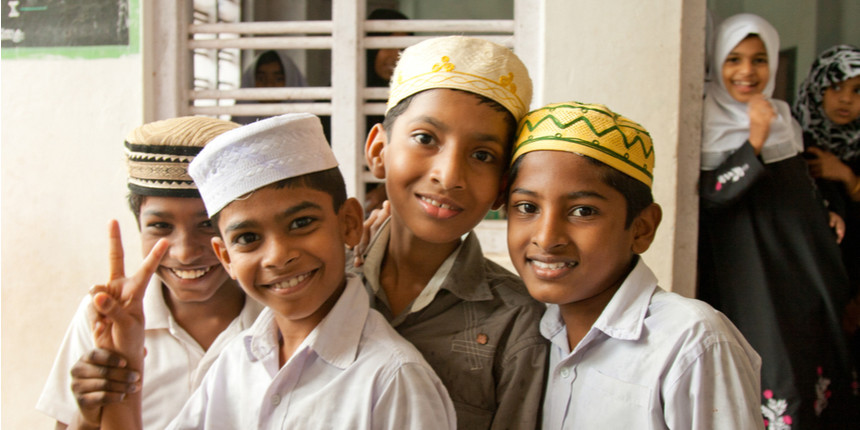 Govt school incurs ire of parents, alumni and Hindu outfits for allowing Friday Namaz